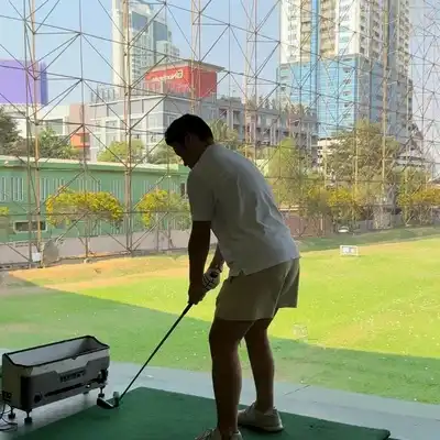 萧思